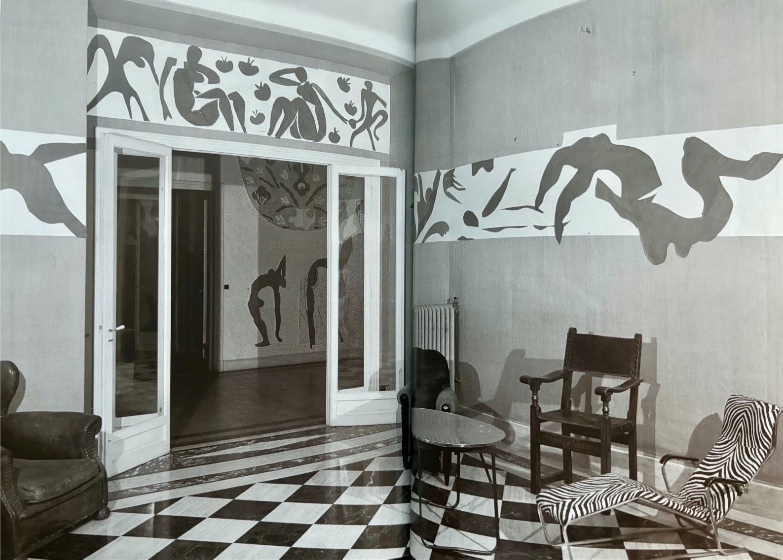 游泳池畔1952/亨利.馬蒂斯