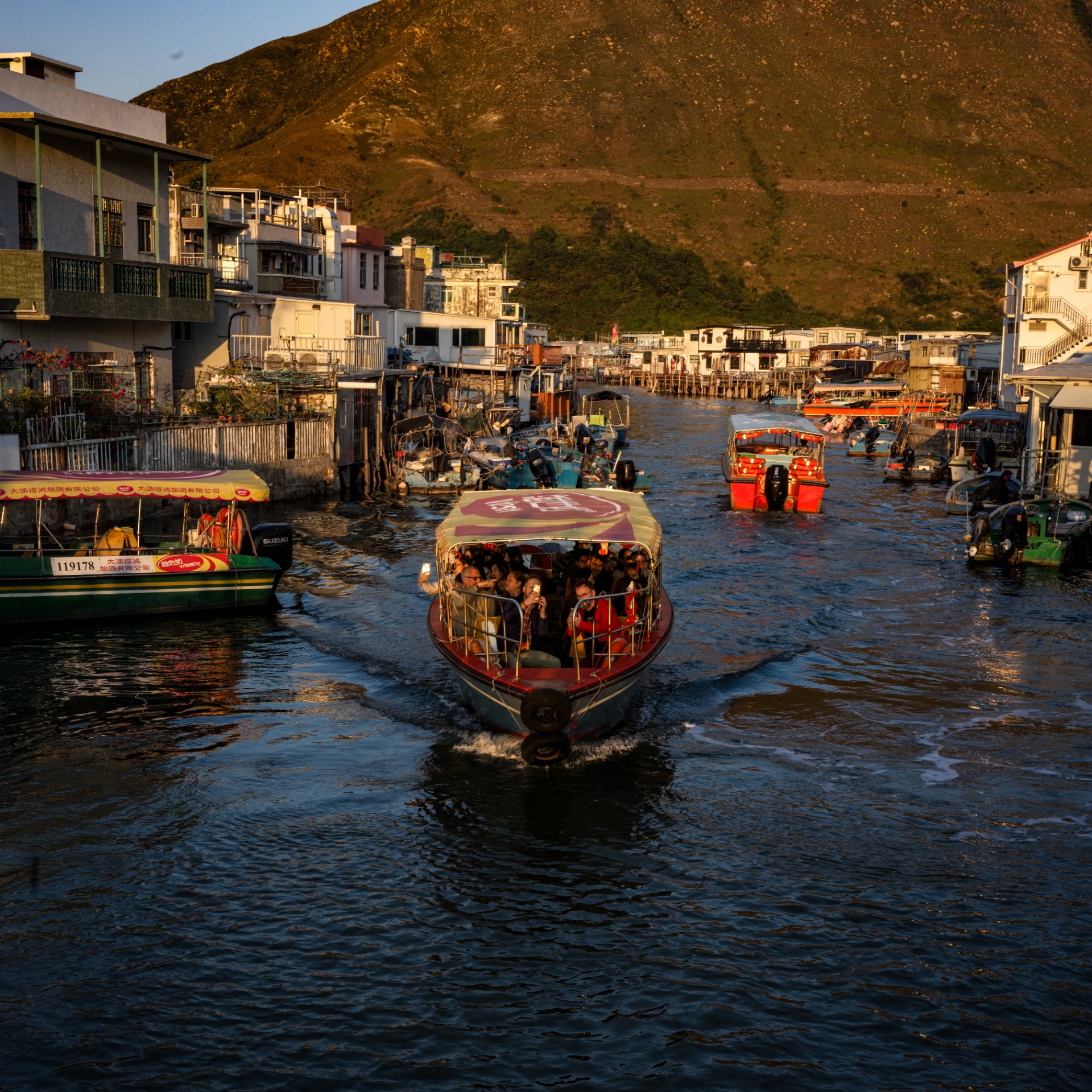 NO.04大澳漁村2025/32x32/Henry Au