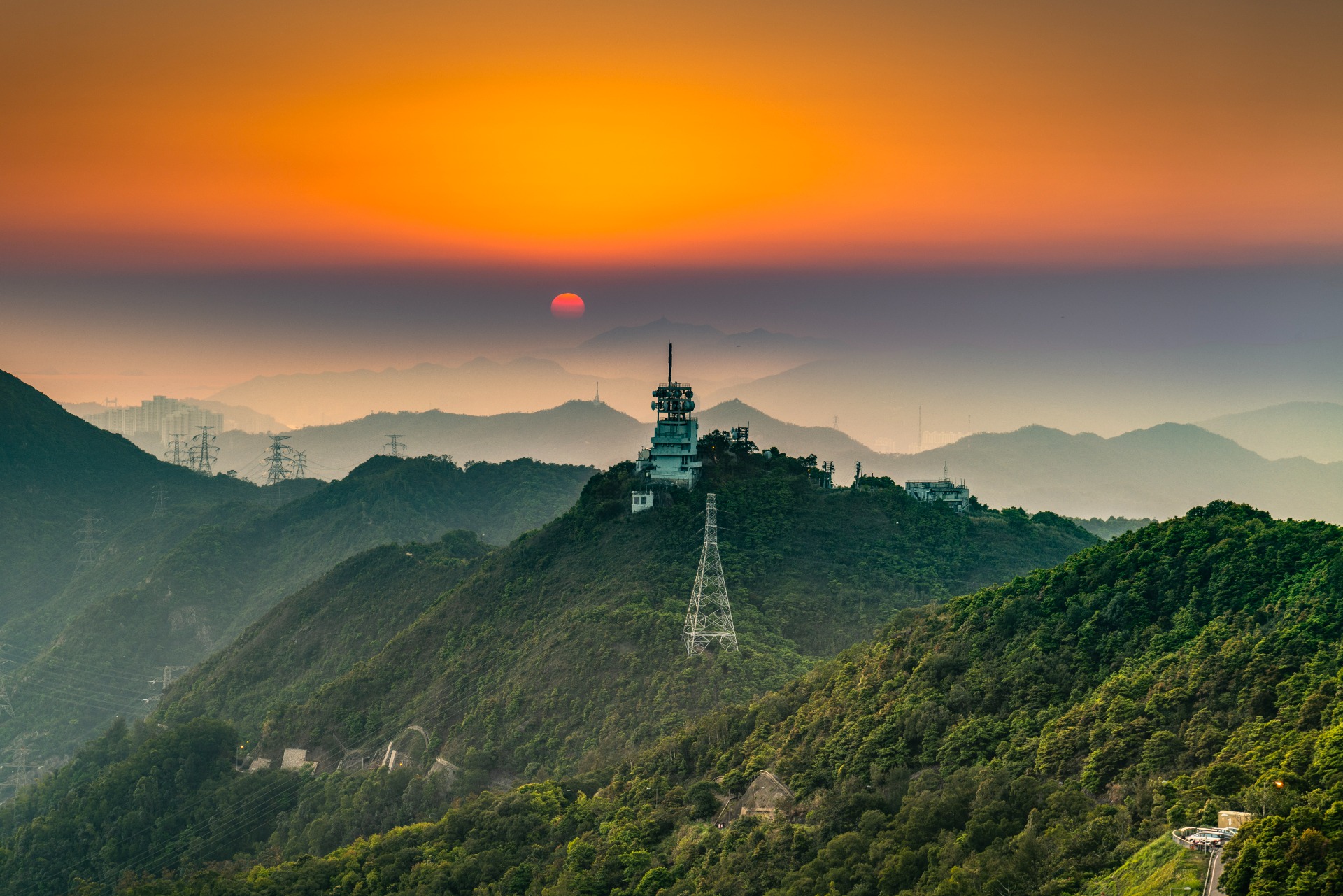 NO.14飛鵝山2023/50x40/Henry Au